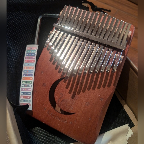 Other - NWT Kalimba Thumb Piano Good Grade